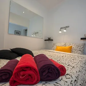 https://portugal-here-i-come-castelo.hotels-lisbon-portugal.com